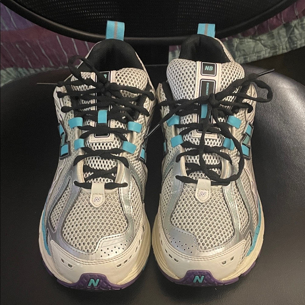 New Balance Silver and Turquoise Running Shoes